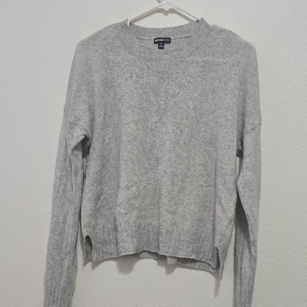 Minnie Rose Light Gray Crew Neck Sweater M